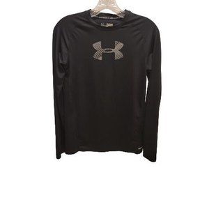 Boys Xl long sleeve Under Armour Shirt.  Headgear fitted.